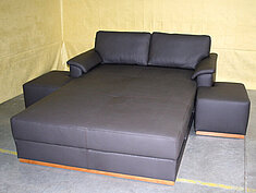 XL Schlafsofa mit separaten Nachtkonsolen